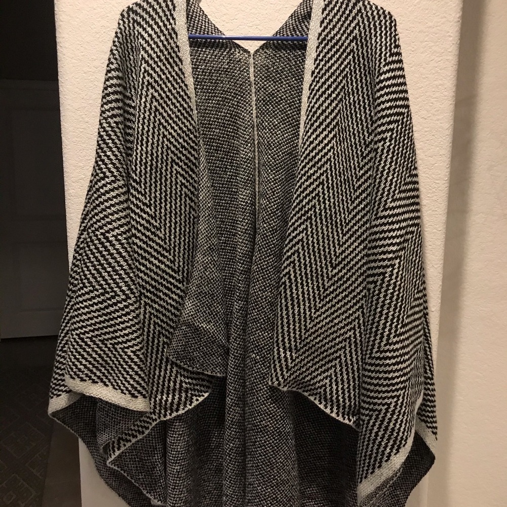 Super cute scarf wrap